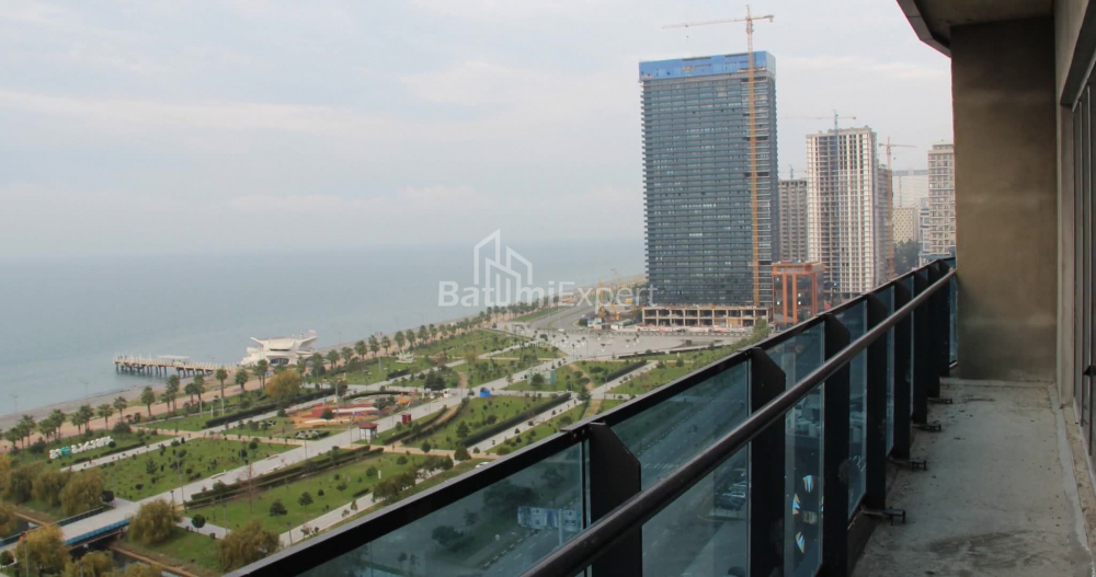 Квартира 75.86 м² - Леха и Марии Качинских, Батуми, Грузия