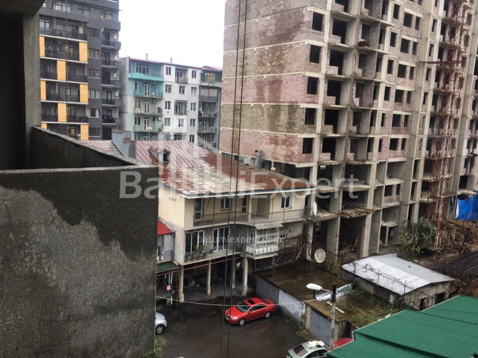 Квартира 37.8 м² - Вахтанга Горгасали, Батуми, Грузия