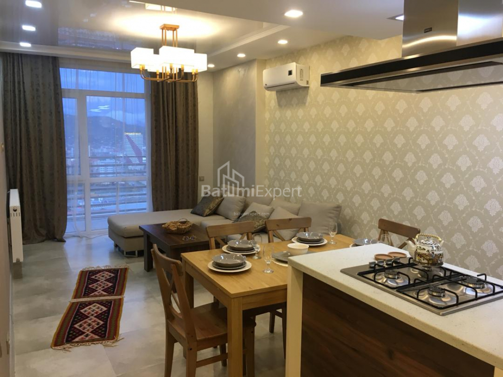 Квартира 54 м² - Зураба Горгиладзе, Батуми, Грузия