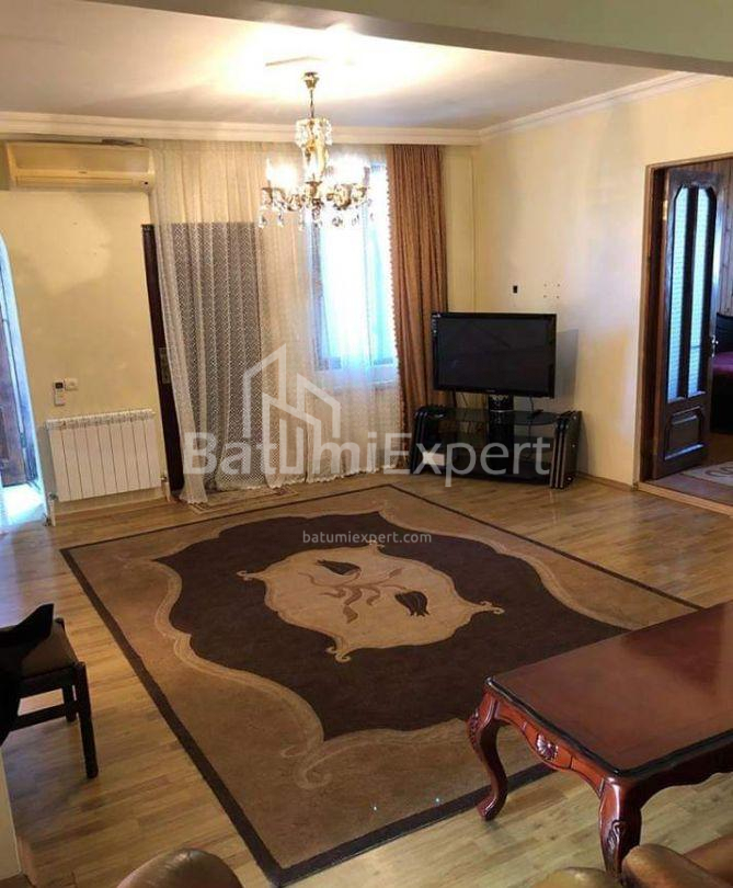 Квартира 100 м² - Юрьевская, Батуми, Грузия