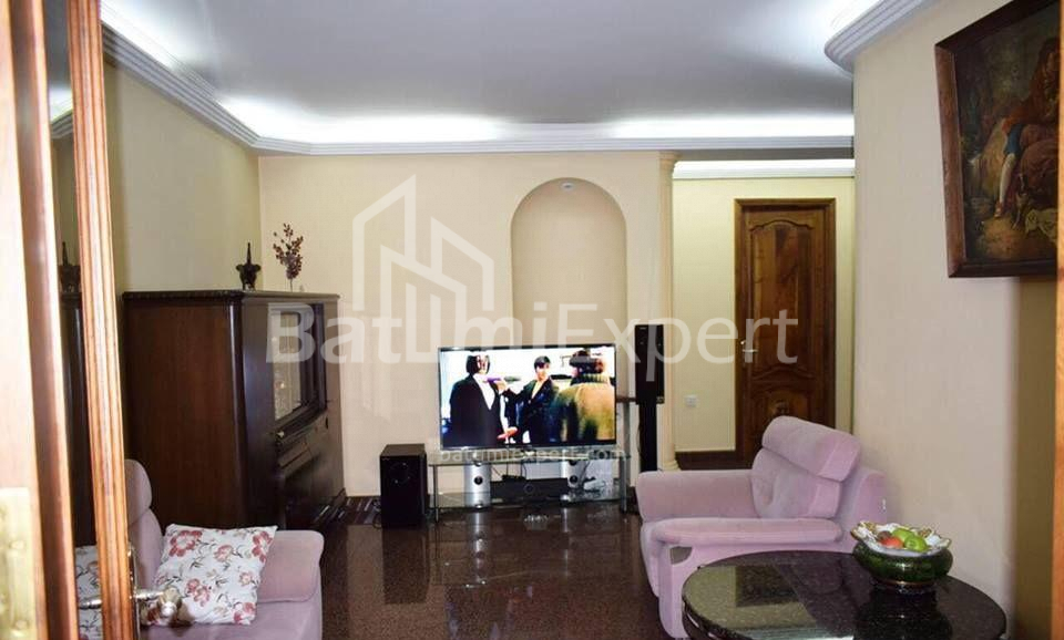 Квартира 82 м² - Галактиона Табидзе, Батуми, Грузия