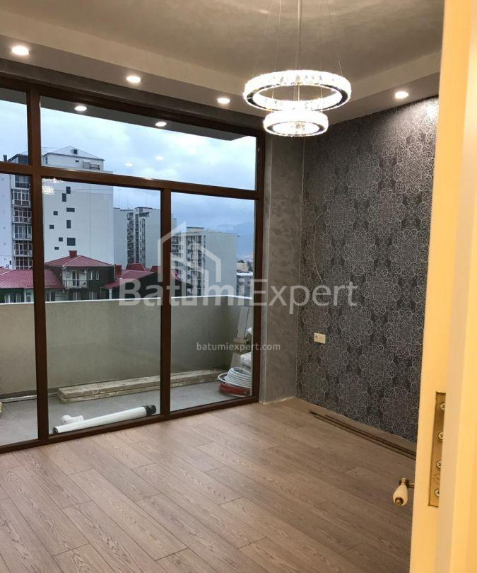 Квартира 81 м² - Зураба Горгиладзе, Батуми, Грузия