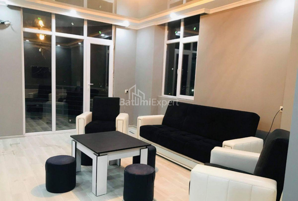 Квартира 60 м² - Нико Пиросмани, Батуми, Грузия