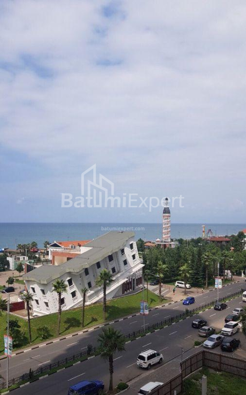 Квартира 33 м² - Шерифа Химшиашвили, Батуми, Грузия