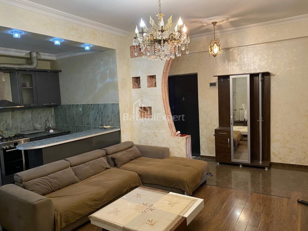 Квартира 80 м² - Шалва Инасаридзе, Батуми, Грузия