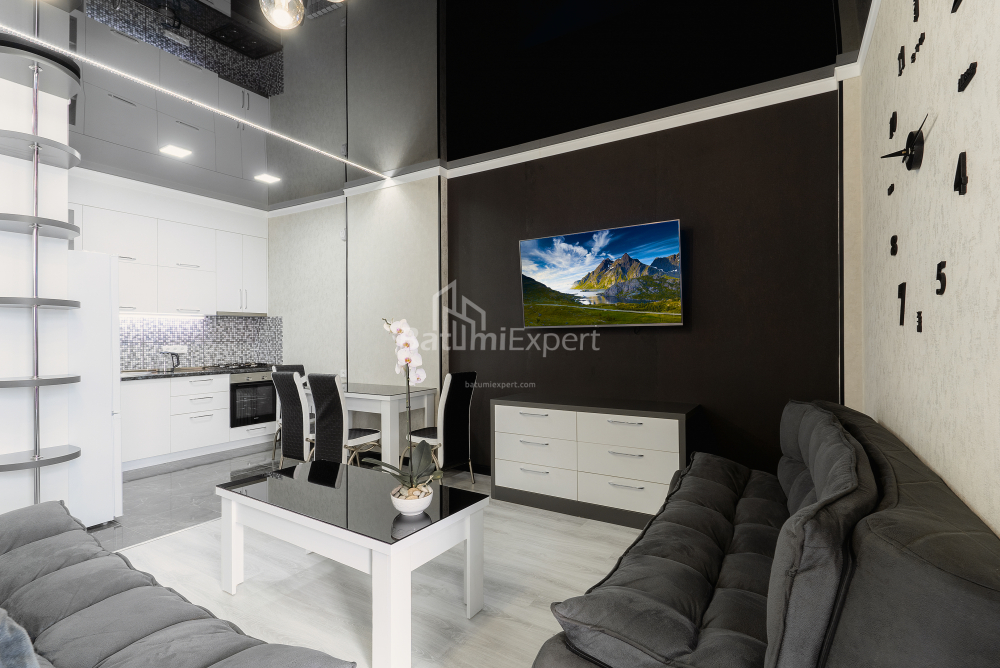 Квартира 52.5 м² - Еквтиме Такаишвили, Батуми, Грузия
