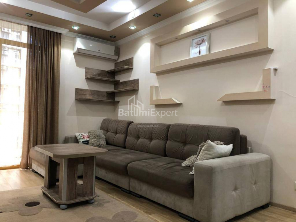 Квартира 57 м² - Юсуфа Кобаладзе, Батуми, Грузия
