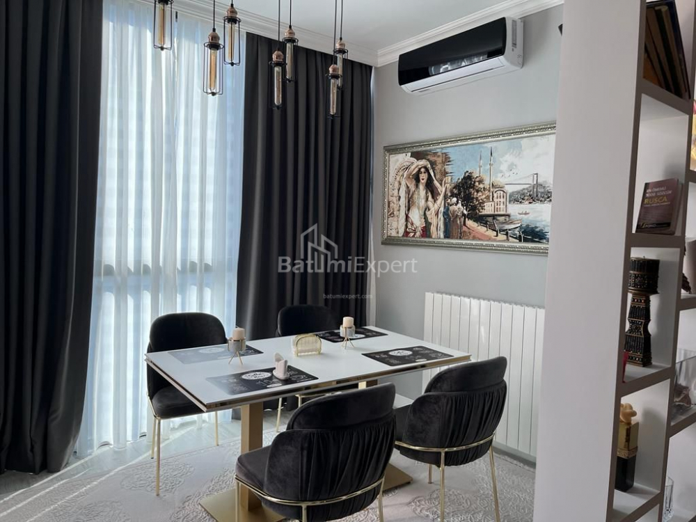 Квартира 59 м² - Аллея Героев, Батуми, Грузия