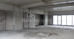 Квартира 2-комн 173.2 м² - Леха и Марии Качинских, Батуми