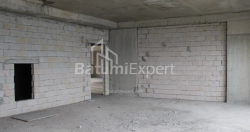 Квартира 76.07 м² - Леха и Марии Качинских, Батуми, Грузия