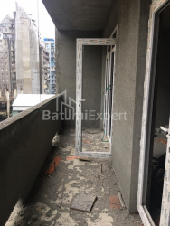 Квартира 1-комн 70.4 м² - Вахтанга Горгасали, Батуми
