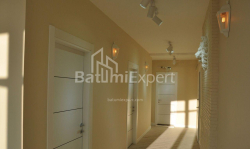 Квартира 4-комн 106 м² - Тбел-Абусеридзе, Батуми
