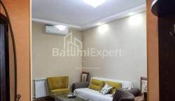 Квартира 2-комн 60 м² - Юрьевская, Батуми