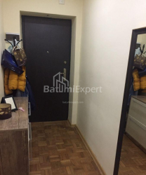 Квартира 3-комн 85 м² - Михаила Лермонтова, Батуми