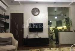 Квартира 4-комн 84 м² - Юрьевская, Батуми
