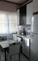 Квартира 3-комн 83 м² - Зураба Горгиладзе, Батуми