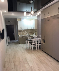Квартира 34 м² - Шерифа Химшиашвили, Батуми, Грузия
