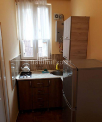Квартира 2-комн 80 м² - Юрьевская, Батуми