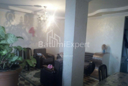 Квартира 2-комн 70 м² - Юрьевская, Батуми