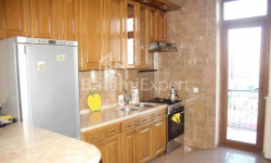 Квартира 4-комн 153 м² - Ильи Чавчавадзе, Батуми
