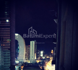 Квартира 3-комн 54 м² - Нико Пиросмани, Батуми