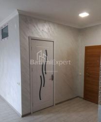 Квартира 3-комн 44 м² - Петра Меликишвили, Батуми