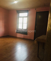 Квартира 3-комн 70 м² - Юрьевская, Батуми