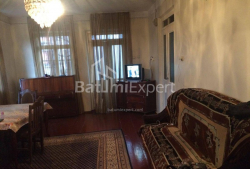 Квартира 4-комн 120 м² - Юрьевская, Батуми