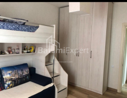 Квартира 3-комн 85 м² - Петра Багратиони, Батуми