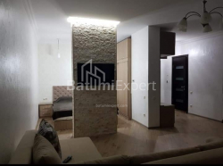 Квартира 2-комн 57 м² - Зураба Горгиладзе, Батуми