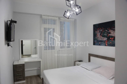 Квартира 2-комн 47 м² - Зураба Горгиладзе, Батуми