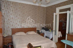 Квартира 3-комн 75 м² - Генерала Георгия Мазниашвили, Батуми