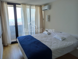 Квартира 2-комн 44 м² - Шерифа Химшиашвили, Батуми