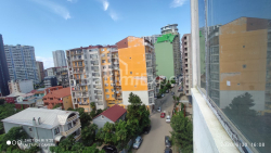 Квартира 4-комн 95 м² - Ангиса, Батуми