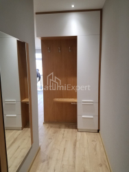 Квартира 2-комн 60 м² - Шерифа Химшиашвили, Батуми