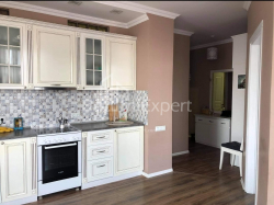 Квартира 3-комн 72 м² - Нико Пиросмани, Батуми