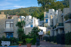 Частный дом 5-комн 230 м² - Свимон Кананели, Квариати