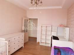 Квартира 3-комн 80 м² - Зураба Горгиладзе, Батуми