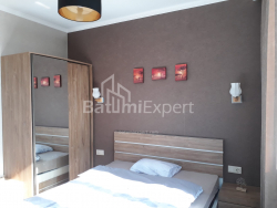 Квартира 2-комн 52 м² - Шерифа Химшиашвили, Батуми