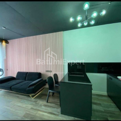 Квартира 2-комн 46.8 м² - Ангиса, Батуми