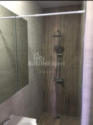 Квартира 1-комн 30.7 м² - Еквтиме Такаишвили, Батуми