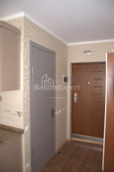 Квартира 2-комн 46.5 м² - Шерифа Химшиашвили, Батуми