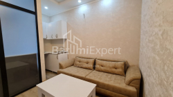 Квартира 2-комн 35 м² - Аллея Героев, Батуми