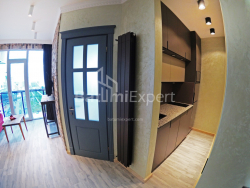 Квартира 2-комн 40.5 м² - Шерифа Химшиашвили, Батуми