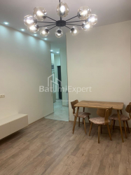 Квартира 3-комн 60 м² - Ангиса, Батуми