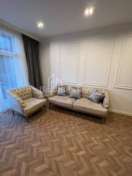 Квартира 2-комн 48 м² - Ангиса, Батуми