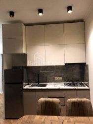Квартира 2-комн 48 м² - Ангиса, Батуми