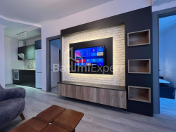 Квартира 3-комн 58 м² - Аллея Героев, Батуми