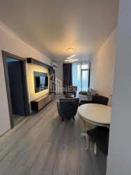 Квартира 3-комн 58 м² - Аллея Героев, Батуми