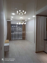 Квартира 3-комн 65 м² - Ангиса, Батуми